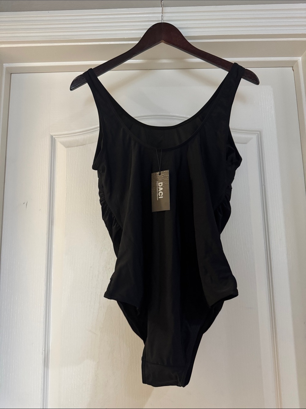 Daci Black One Piece Swimsuit Athletic Tummy Control Ruched XL NWT - Picture 5 of 10